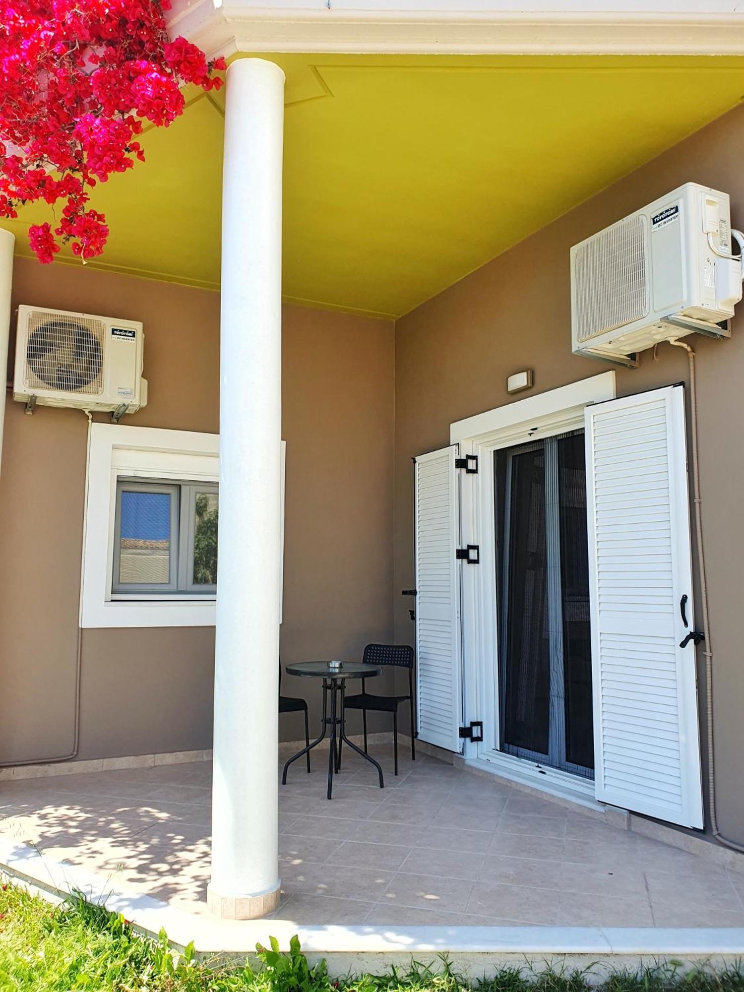 Green Studio Nidri Exterior photo
